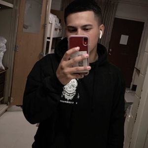 Meet your Posher, Tony